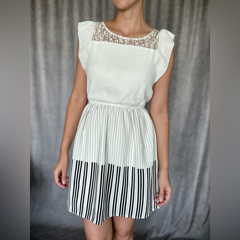 Mason Jules Piano Dress, Fit and Flare with Lace Accent, Women’s XS - Small